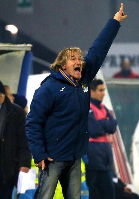 Carrarese su due fronti, tra fallimento e L’Aquila 
