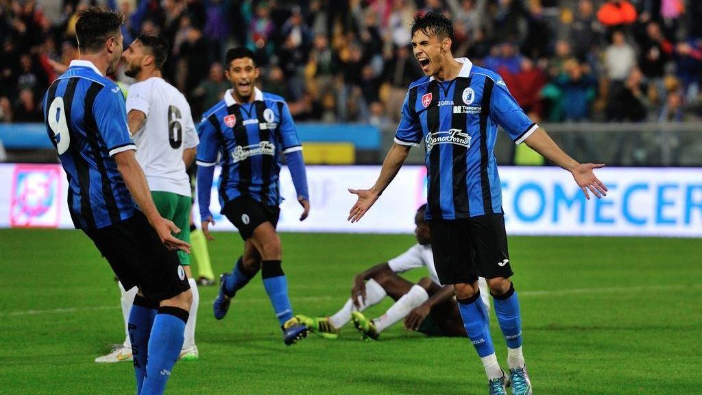 Varela esulta dopo un gol (G.Masotti/pisachannel.tv)