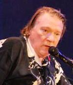Sul palco Brian Auger e il vocalist di Santana
