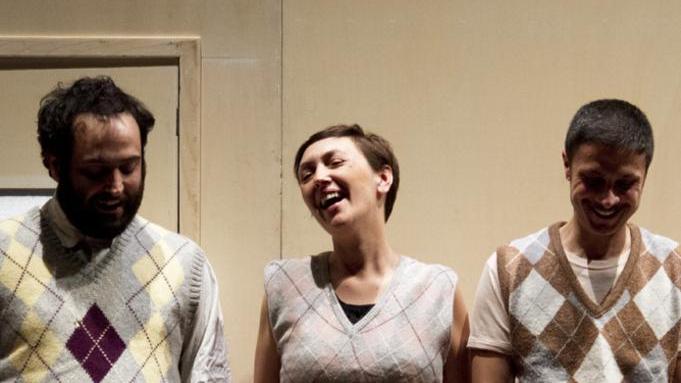 Pomarance, a teatro c’è “La famiglia campione”