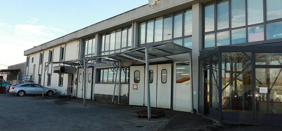 La banda delle pelli colpisce la Dallas Il furto è da oltre centomila euro 
