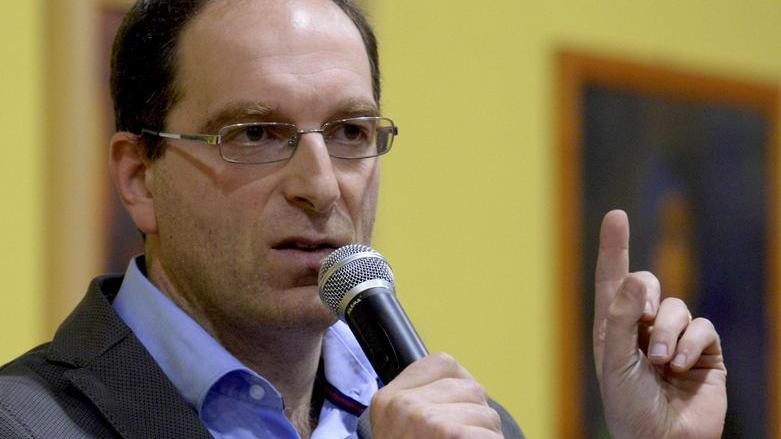 Lotte di potere e appoggi Qualche stoccata arriva