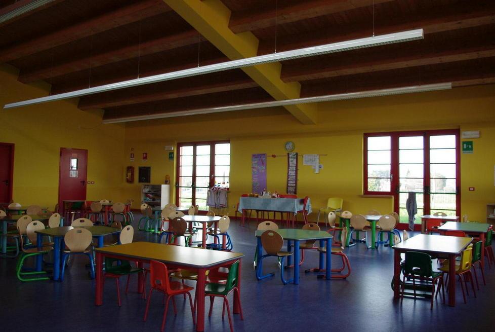 Mensa: tutte le informazioni vanno in rete