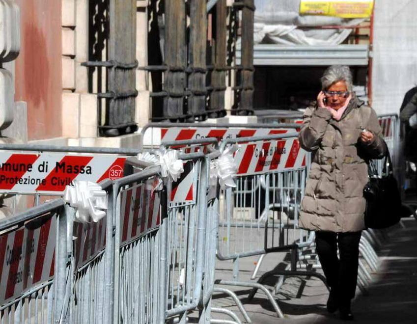 Un anno di transenne, proteste in centro 