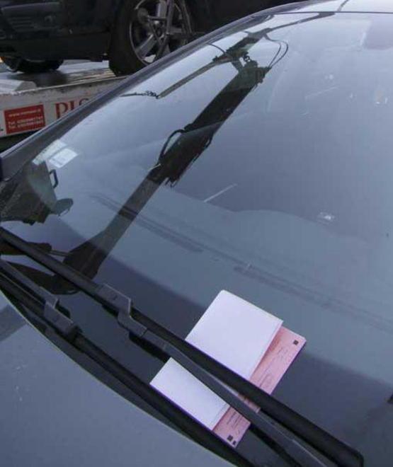 «Fotografie alle auto per fare le multe» 