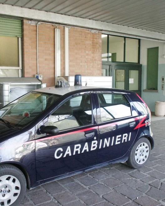 Adolescente picchiata finisce all’ospedale