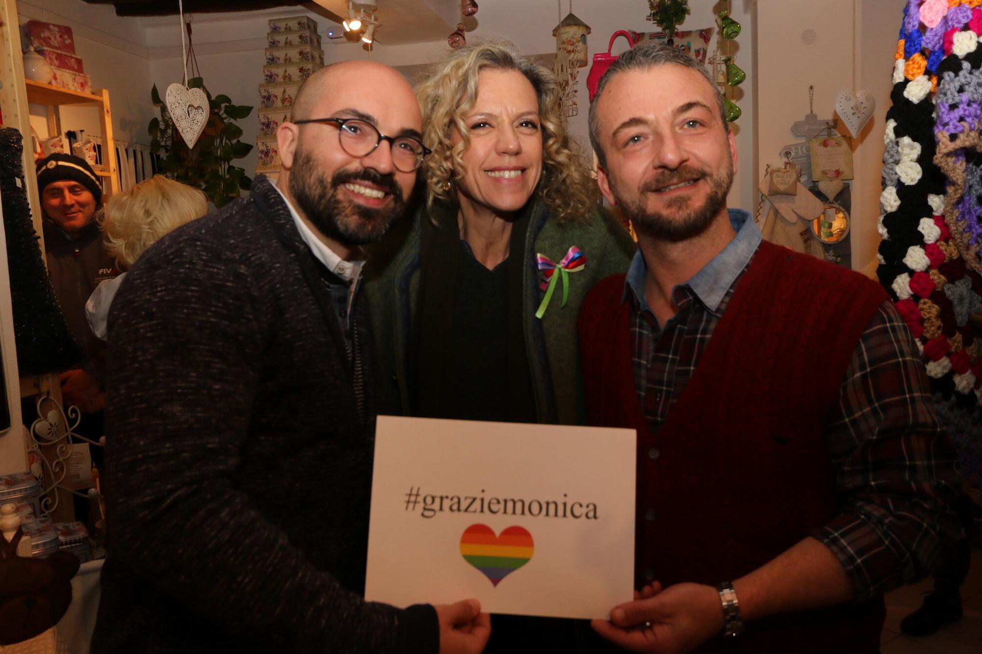 Da sinistra Maurizio Andreuccetti, la senatrice Monica Cirinnà e Giuseppe Liardo (Fotoservizio di Enzo Russo) 
