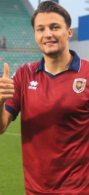 Cremonese-Reggiana, blasone e cerotti 