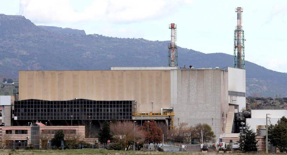 Rifiuti, terzo inceneritore nell’isola: il ministero lo vuole, la Regione studia