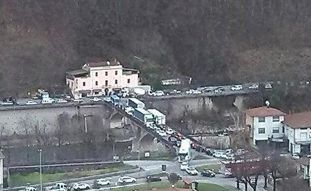 La grandine mette in ginocchio le strade 