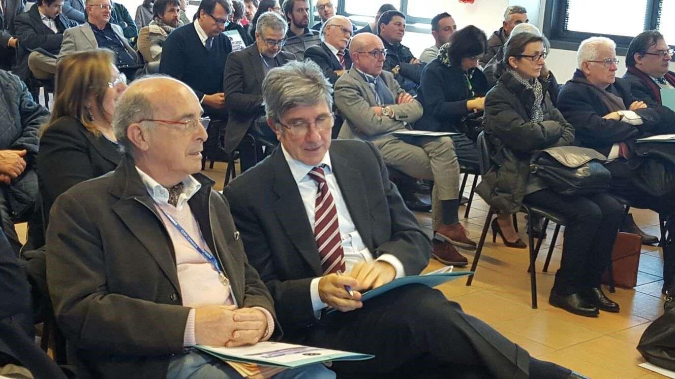 Giuseppe Gori, a  destra, presidente di Confcooperative Toscana Nord