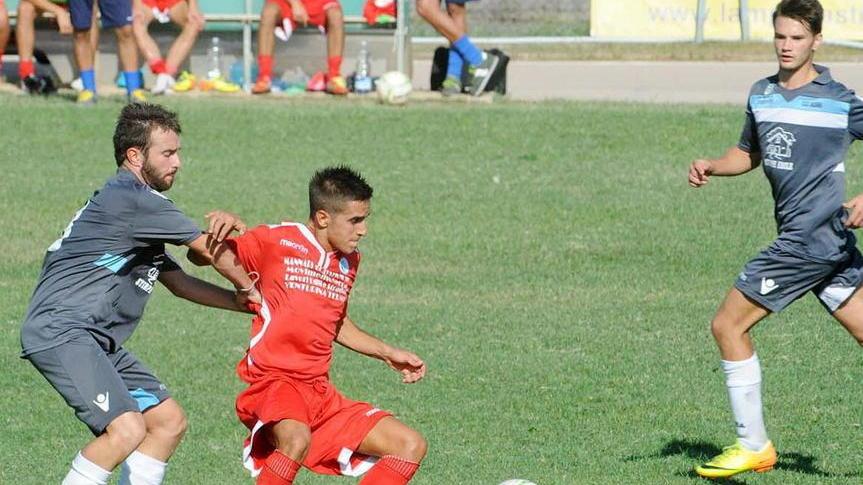 Venturina sul campo della prima della classe