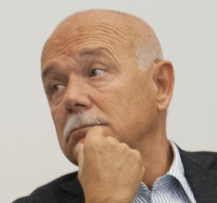 Veti incrociati, un partito finito in stallo 