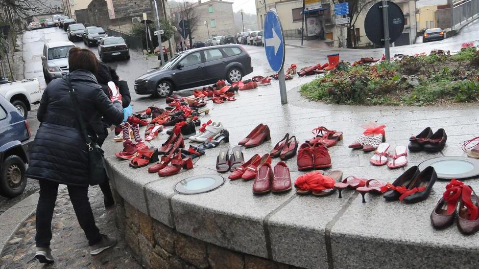 Gavoi, in piazza tornano le scarpette rosse