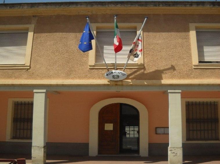 Consigliere assenteista, scontro in Comune 