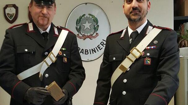 Avevano 8 chili di hascisc, due arresti