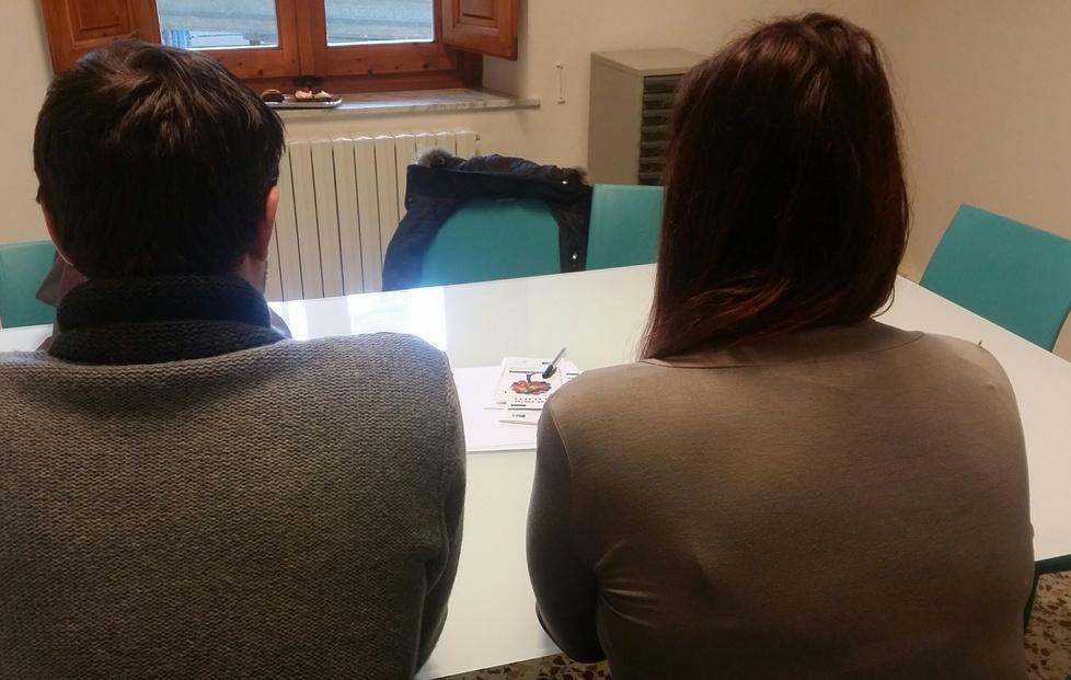 «Mi ha bloccata, voleva baciarmi. È grave, ma non ha fatto altro» 