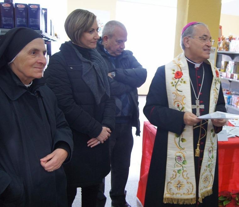 Suor Luigia Leoni e il vescovo Sanguinetti