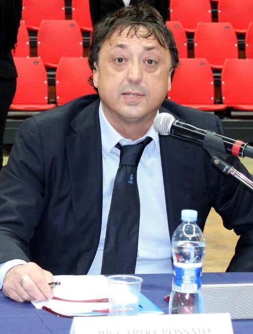 Mister PalaModì «Sì al progetto basket salvando le identità» 