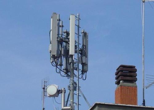 Ospedale Apuane, arriva l’antenna per i cellulari 