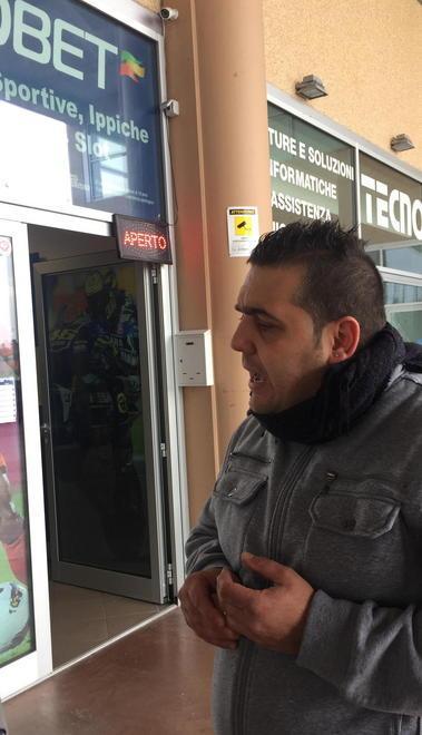 In balìa dei banditi per trenta minuti 