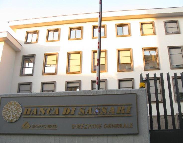 La Banca di Sassari chiude gli sportelli 