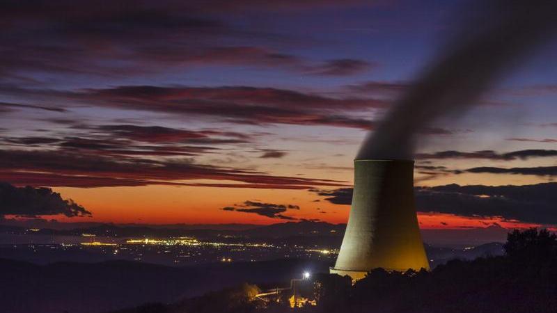 Una centrale geotermica in Toscana (foto d'archivio)