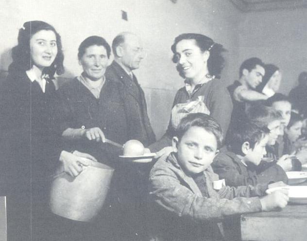 Quei treni della felicità carichi di bimbi sognatori 