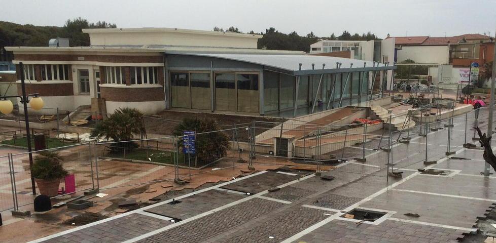 Cancellato il degrado l’ex Circolo forestieri diventa un gran cafè 