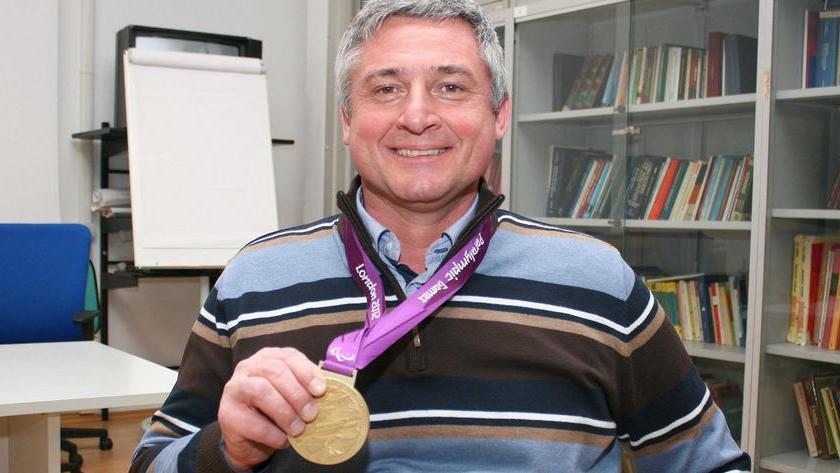 Il campione paralimpico al San Giorgio: «Una chance ai disabili»