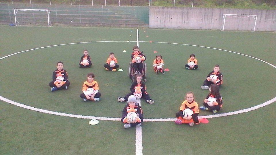 I baby calciatori di Rio nell'Elba