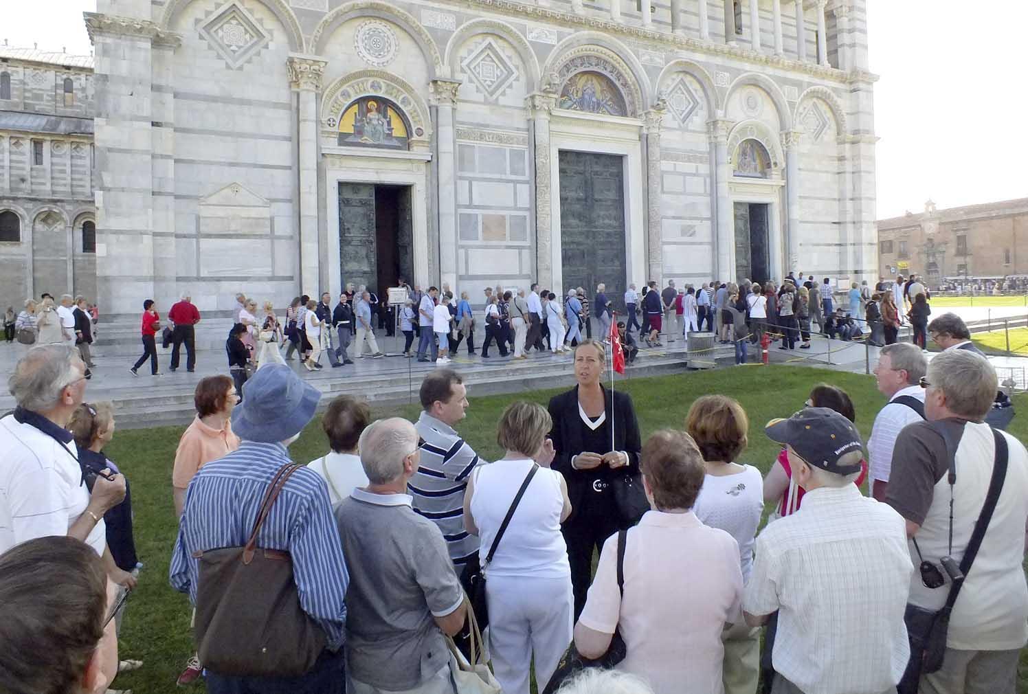 Psicosi meningite, annullate gite e vacanze in Toscana 