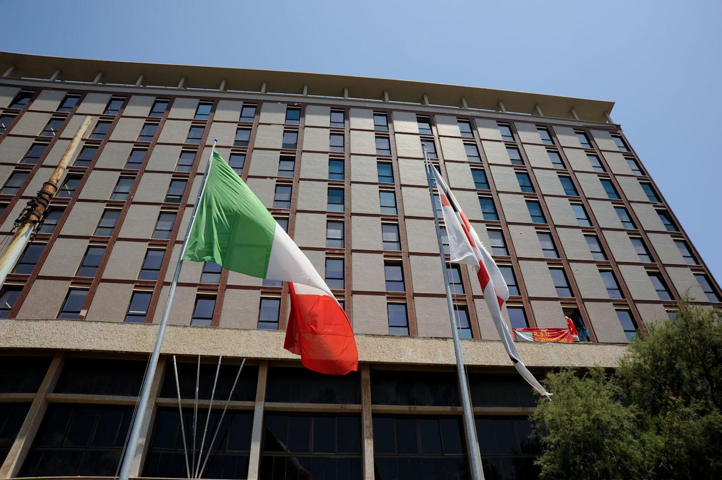 Il palazzo della Regione, a Cagliari in viale Trento