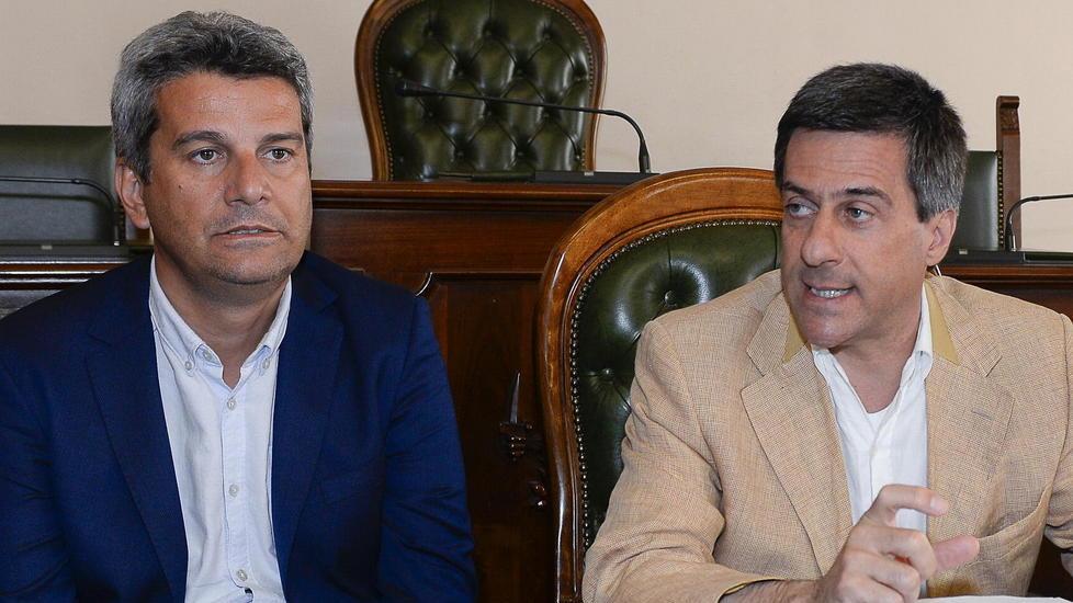 Intanto il vicesindaco diserta la giunta del dopo-primarie