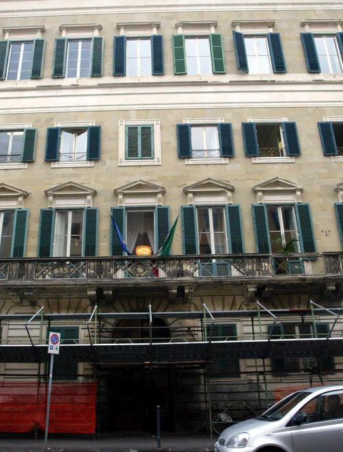 Cancelliera indagata «Oltre a 90 fascicoli spariti 100.000 euro» 