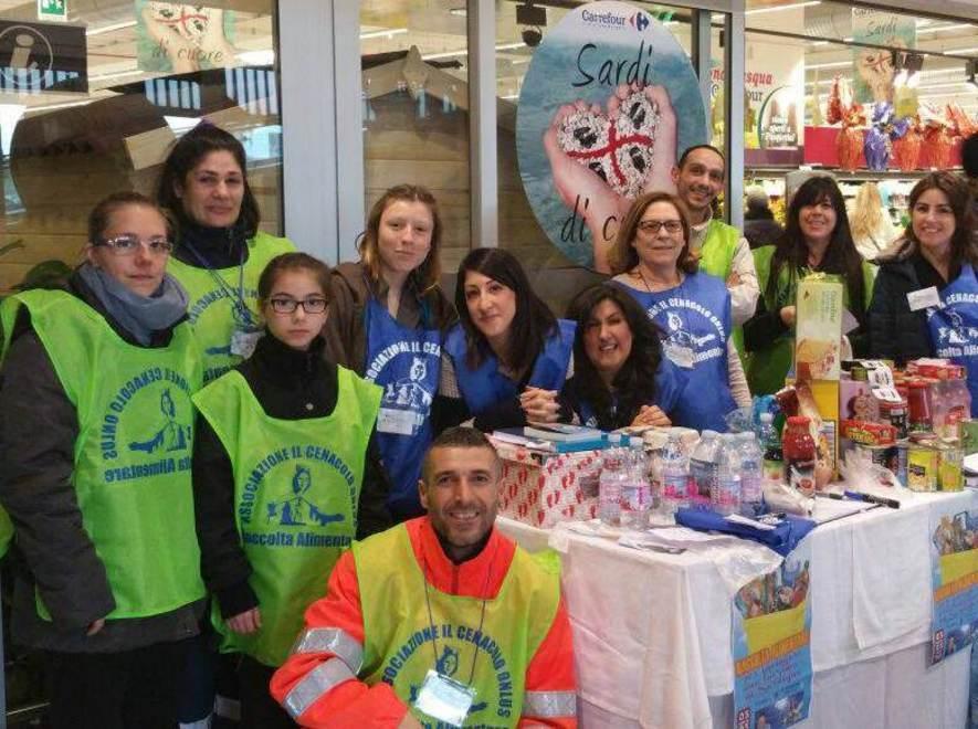 Raccolti generi alimentari per 100 famiglie 