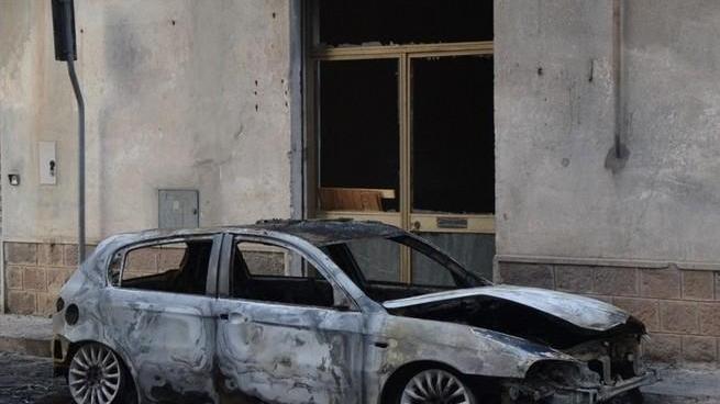 Bosa, veleni e misteri dopo l’attentato al sindaco