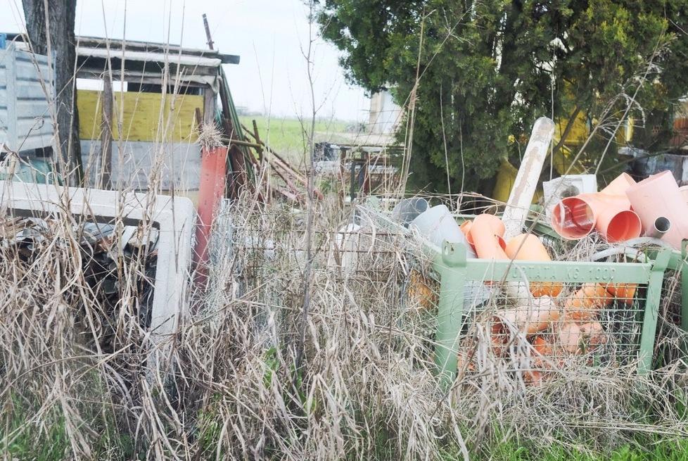 Gestisce discarica abusiva C’era pure un tir: denunciato