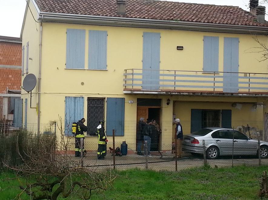 Esplode il televisore, sfiorata la tragedia 