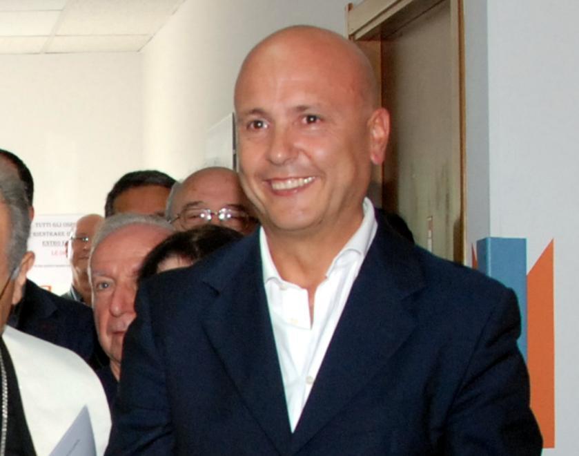 Sprechi nella sanità sarda Piccinnu: «Siamo virtuosi» 
