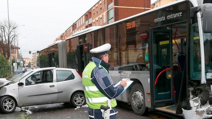 In Piazza Grande si prende tempo su via Barozzi