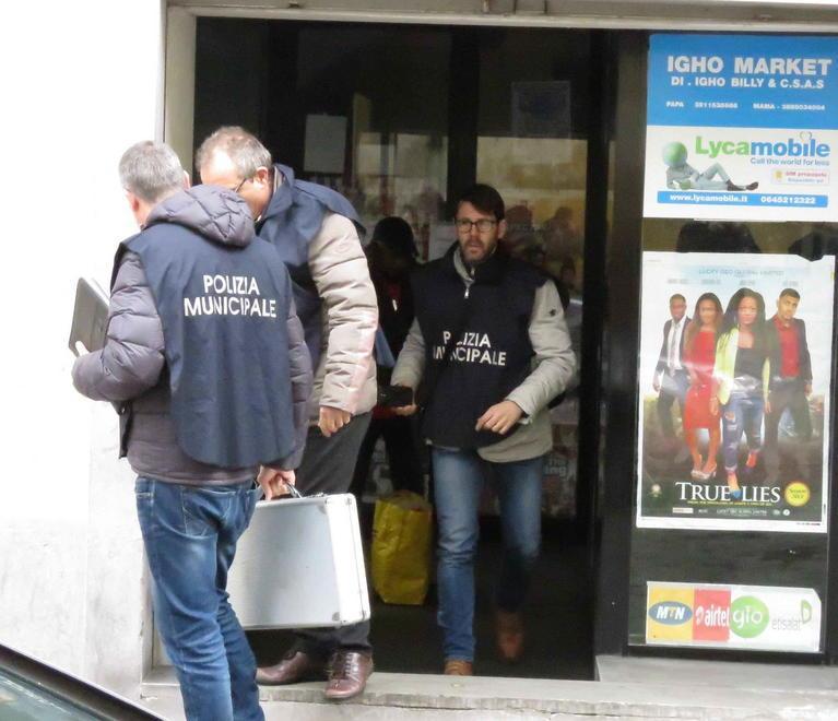 Un punto per il Comune Il market resta chiuso 