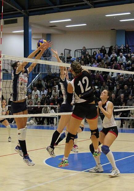Pontedera sottorete due team in salute si giocano il derby 