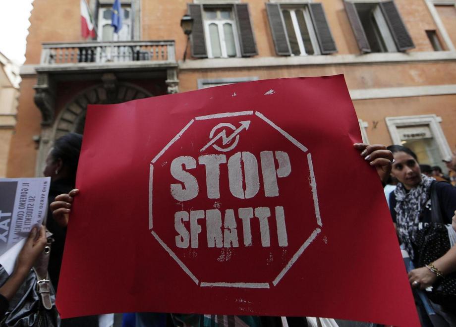 Sfratti per morosità, nuova proroga