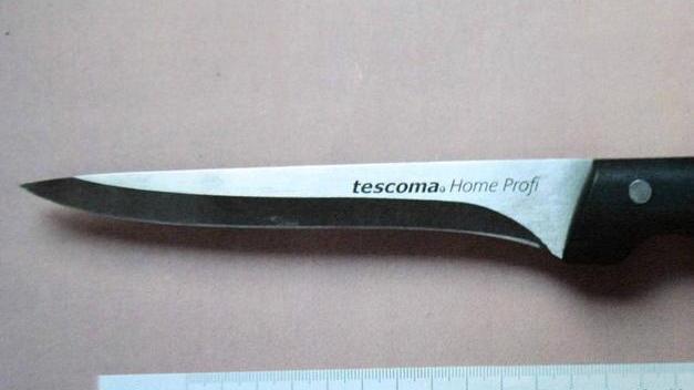 Coltello acquistato all’ipermercato Agostini Ne avrebbe voluto uno da macellaio