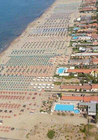Il Consorzio turistico di Camaiore si allarga a tutta la Versilia 