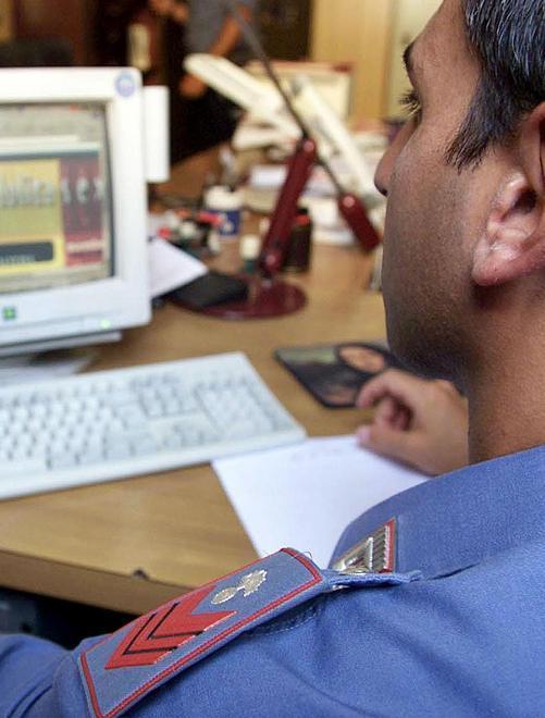 Hacker devia 70 mila euro sul suo conto: denunciato 