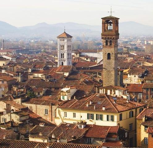 In salita anche i contratti per i negozi