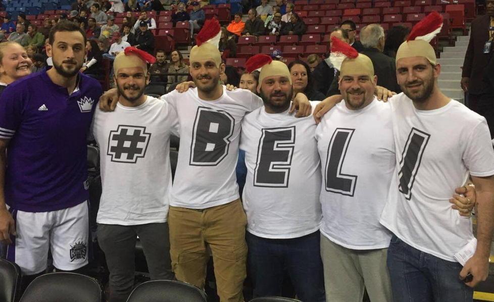 I cinque pietrasantini con Belinelli nel Palasport di Sacramento