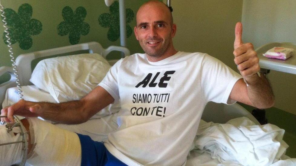 «Ricamminerò grazie agli amici» La forza di Alex dopo l’incidente